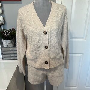 Auden Cream Button-Up Women Sweater Cardigan & Shorts 2 Piece Set